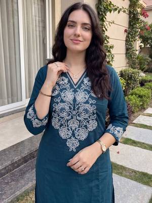 Women Ethnic Motifs Embroidered Regular Thread Work  Cotton Kurta with Trousers 2