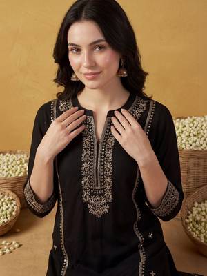 Women Ethnic Motifs Embroidered Regular Kurta with Trousers & With Dupatta 3