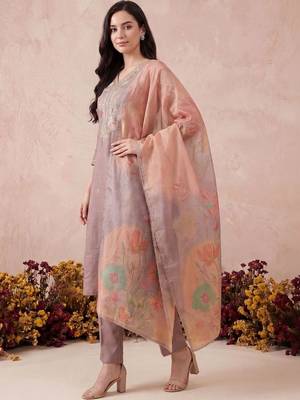 Women Floral Embroidered Regular Mirror Work Kurta with Trousers & With Dupatta 2