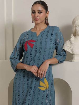 Women Embroidered  Cotton Kurta With Trouser 7