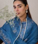 Women Floral Embroidered Kurta with Trousers & Dupatta