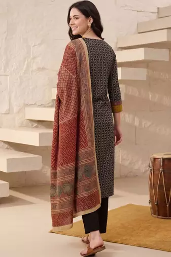Women Printed Regular  Cotton Kurta with Trousers & With Dupatta