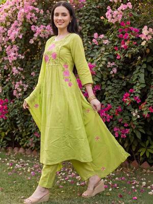 Women Floral Embroidered Empire Thread Work  Cotton Kurta with Trousers & With Dupatta 1