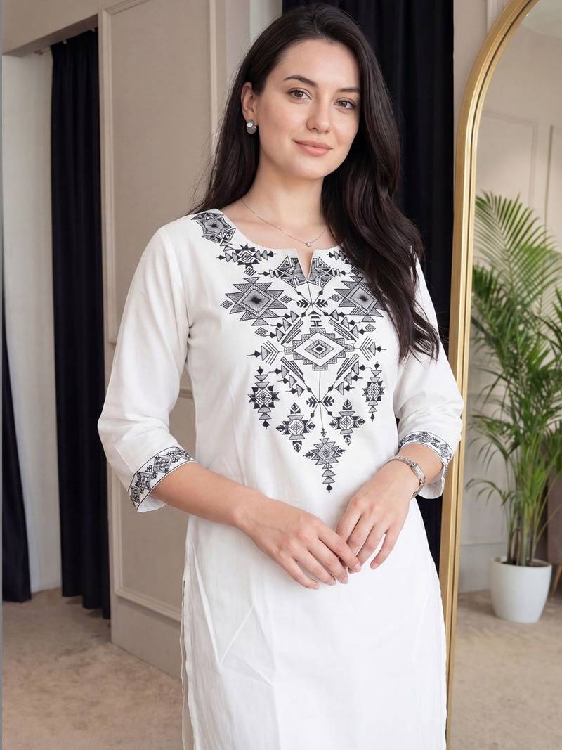 Women Ethnic Motifs Embroidered Regular Thread Work  Cotton Kurta with Trousers