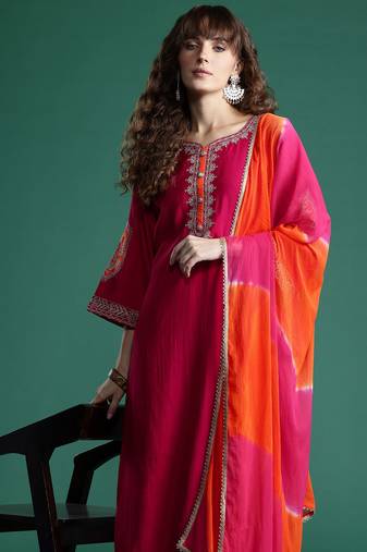 Ethnic Motifs Embroidered Zari Kurta With Trousers & Dupatta