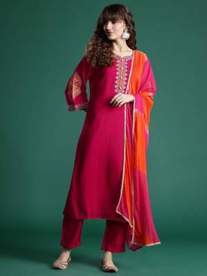 Ethnic Motifs Embroidered Zari Kurta With Trousers & Dupatta 5