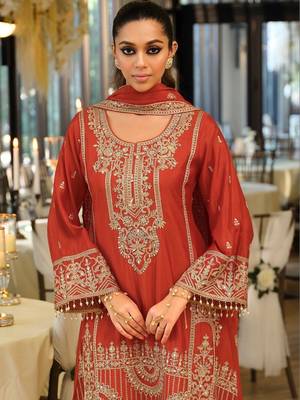 Women Ethnic Motifs Embroidered Regular Thread Work Kurta with Palazzos & With Dupatta 2