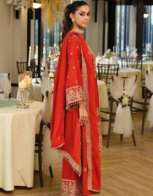 Women Ethnic Motifs Embroidered Regular Thread Work Kurta with Palazzos & With Dupatta 3