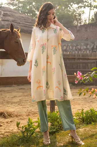Floral Printed Shirt Collar  Cotton A-Line Kurta With Trouser