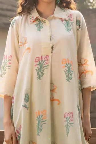 Floral Printed Shirt Collar  Cotton A-Line Kurta With Trouser