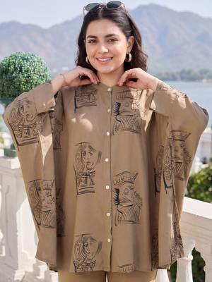 Women Printed Regular Kurta with Trousers 2