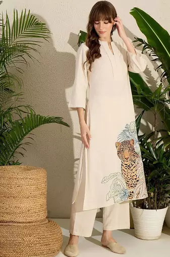 Women Animal Embroidered Thread Work  Cotton Kurta with Trousers