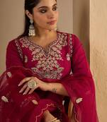 Women Ethnic Motifs Printed Kurta with Trousers & Dupatta