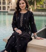 Women Ethnic Motifs Embroidered Regular Thread Work  Cotton Kurta with Trousers
