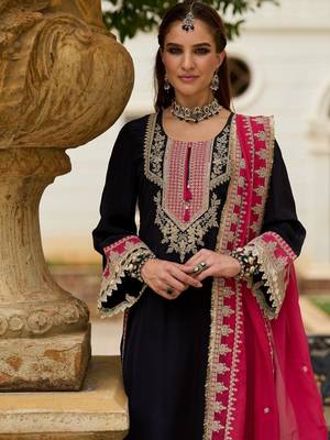 Ethnic Motifs Embroidered Regular Mirror Work Kurta With Trousers & Dupatta 1