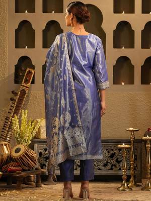 Floral Woven Design V-Neck Liva Zari Straight Kurta & Trousers With Dupatta 5