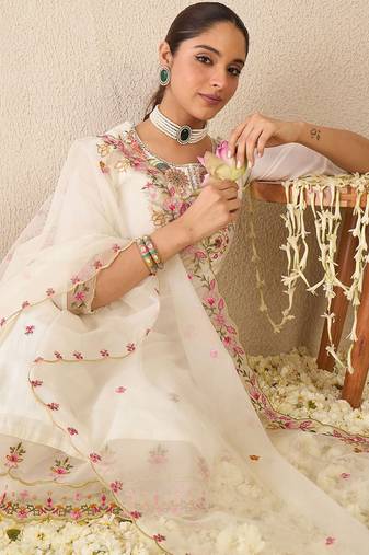 Floral Embroidered Round Neck Kurta With Trousers & Dupatta