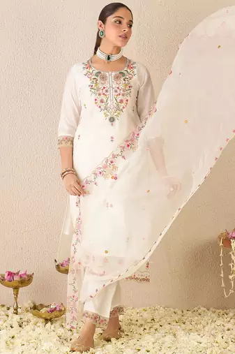 Floral Embroidered Round Neck Kurta With Trousers & Dupatta