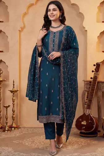 Women Ethnic Motifs Embroidered Regular Thread Work Kurta with Trousers & With Dupatta