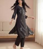 Women Ethnic Motifs Embroidered Regular Thread Work Kurta with Trousers