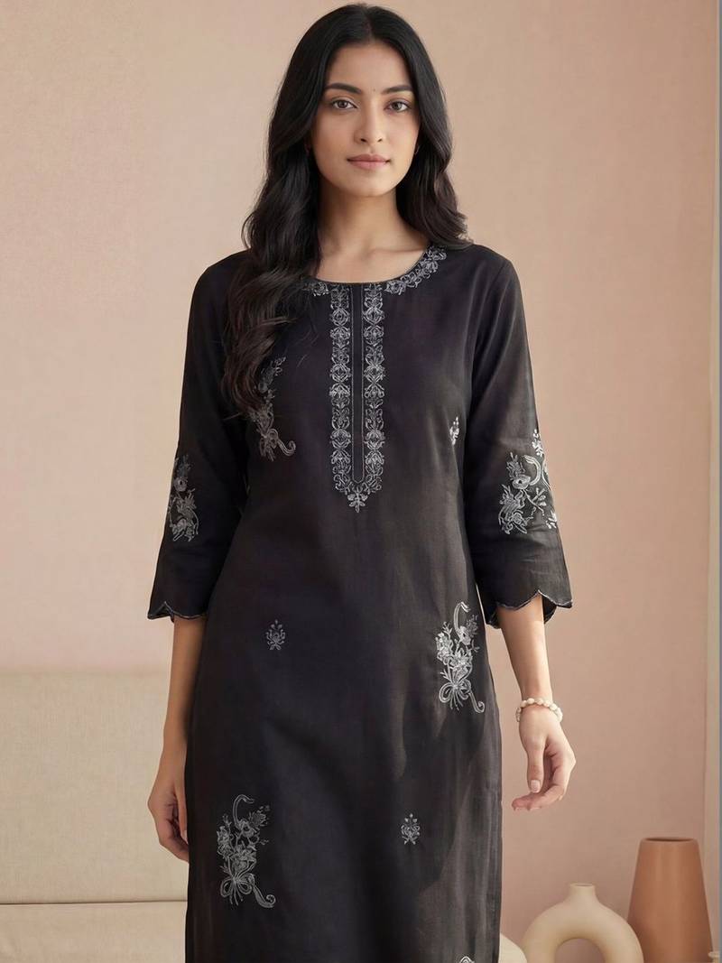 Women Ethnic Motifs Embroidered Regular Thread Work Kurta with Trousers