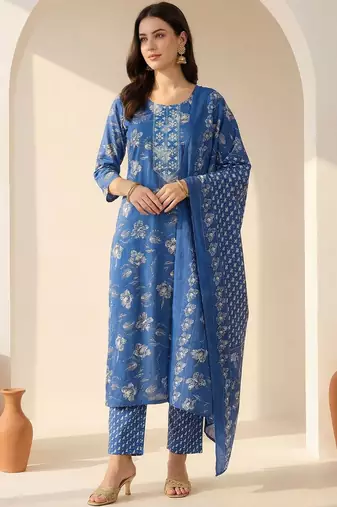 Women Floral Printed Regular Thread Work Kurta with Trousers & With Dupatta