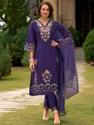 Women Floral Embroidered Panelled Sequinned Kurta with Trousers & With Dupatta 2