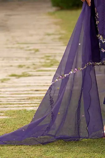 Women Floral Embroidered Panelled Sequinned Kurta with Trousers & With Dupatta