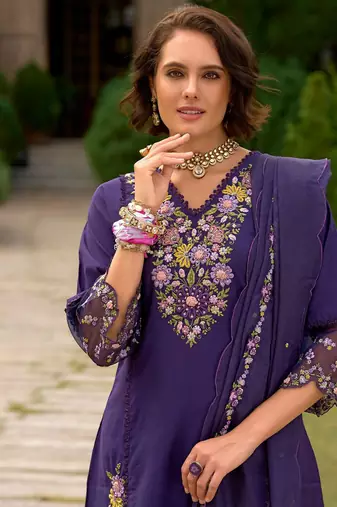 Women Floral Embroidered Panelled Sequinned Kurta with Trousers & With Dupatta