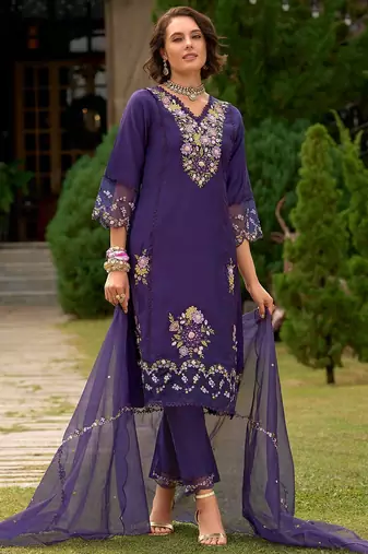 Women Floral Embroidered Panelled Sequinned Kurta with Trousers & With Dupatta