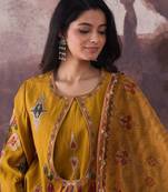 Ethnic Motifs Printed Straight Thread Work Kurta With Trousers & Dupatta