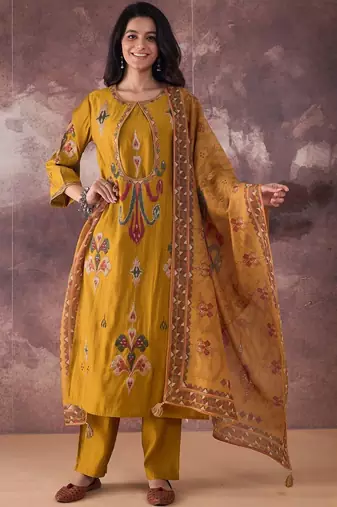Ethnic Motifs Printed Straight Thread Work Kurta With Trousers & Dupatta