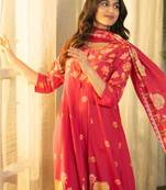 Women Floral Printed Cotton Kurta with Pyjama & Dupatta