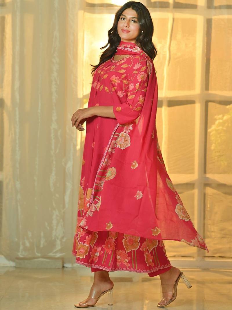 Women Floral Printed Cotton Kurta with Pyjama & Dupatta