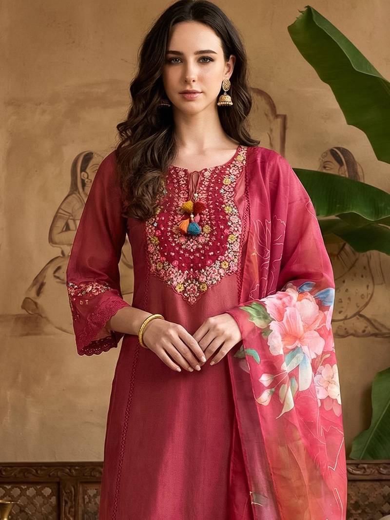 Women Floral Embroidered Regular Thread Work Kurta with Trousers & With Dupatta