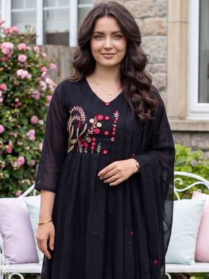 Women Floral Embroidered Empire Thread Work Pure Cotton Kurta with Trousers & With Dupatta 2
