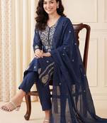 Women Ethnic Motifs Embroidered Regular Thread Work  Cotton Kurta with Trousers & With Dupatta