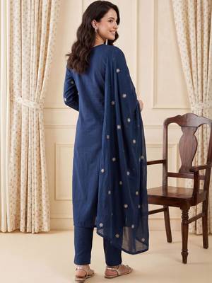 Women Ethnic Motifs Embroidered Regular Thread Work  Cotton Kurta with Trousers & With Dupatta 4