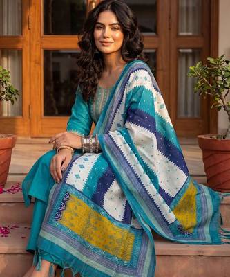 Women Ethnic Motifs Embroidered Regular Thread Work Kurta with Trousers & With Dupatta 1