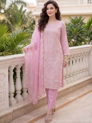 Women Ethnic Motifs Embroidered Regular Thread Work Kurta with Trousers & With Dupatta 4