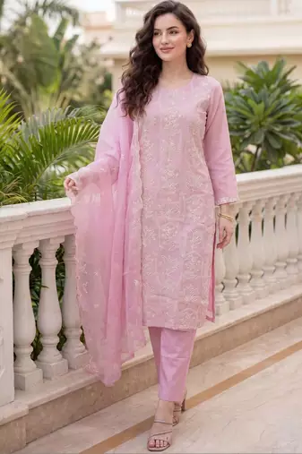 Women Ethnic Motifs Embroidered Regular Thread Work Kurta with Trousers & With Dupatta