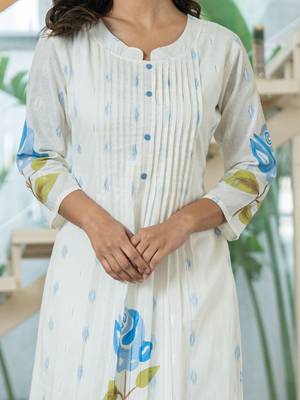 Floral Printed Mandarin Collar Pleated  Cotton A-Line Kurta With Trouser 6