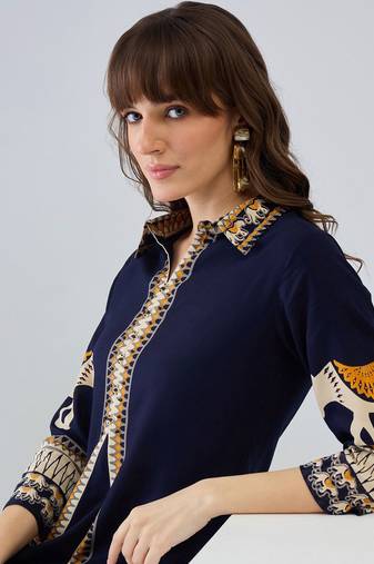 Women Ethnic Motifs Printed Regular Kurta with Trousers