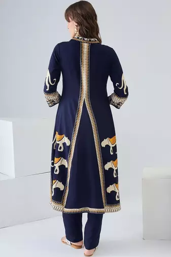 Women Ethnic Motifs Printed Regular Kurta with Trousers