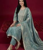 Women Ethnic Motifs Embroidered Regular Thread Work Kurta with Trousers & With Dupatta