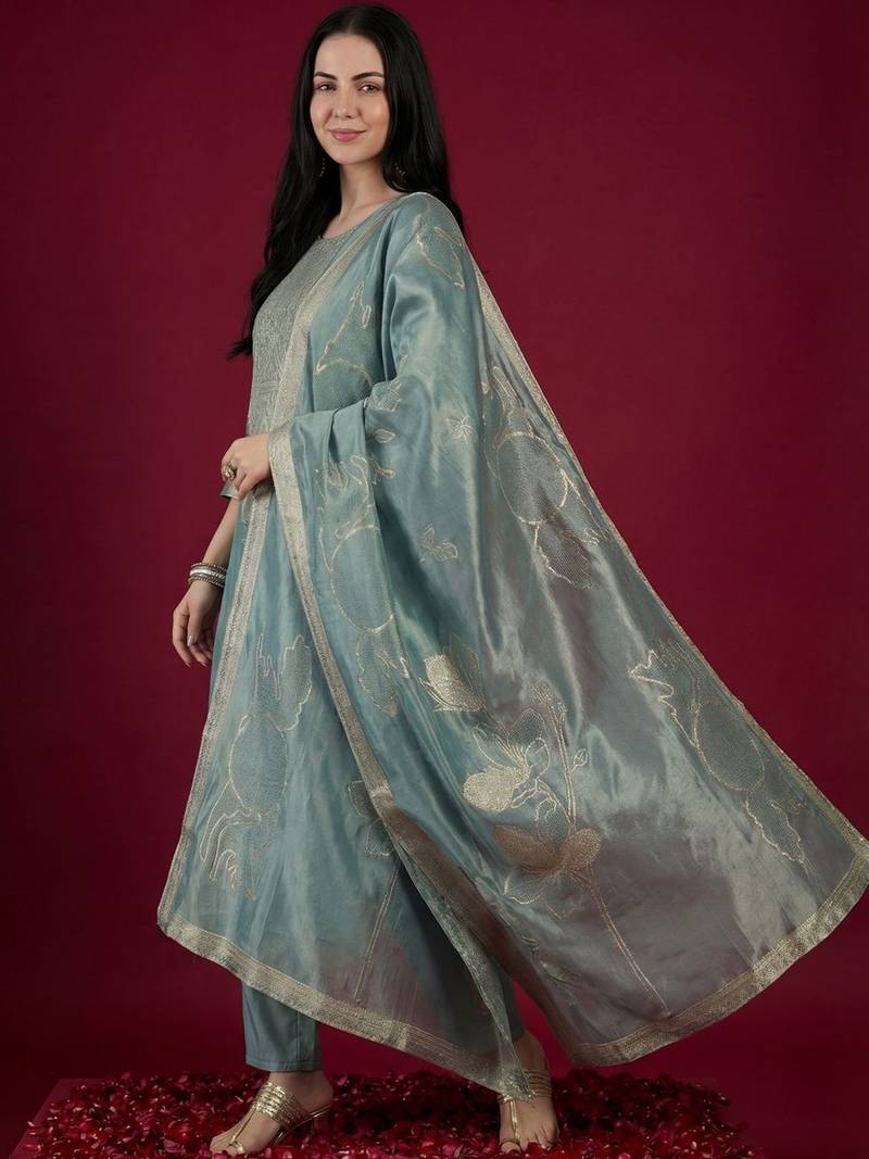 Women Ethnic Motifs Embroidered Regular Thread Work Kurta with Trousers & With Dupatta