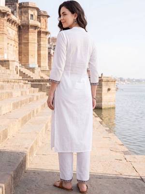 Women Ethnic Motifs Embroidered Regular  Cotton Kurta with Trousers & With Dupatta 4