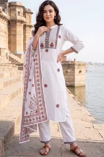 Women Ethnic Motifs Embroidered Regular  Cotton Kurta with Trousers & With Dupatta