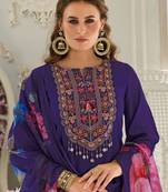 Floral Embroidered Regular Sequinned Kurta With Trousers & Dupatta