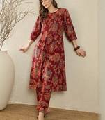 Women Floral Printed Pleated  Cotton Kurta with Trousers